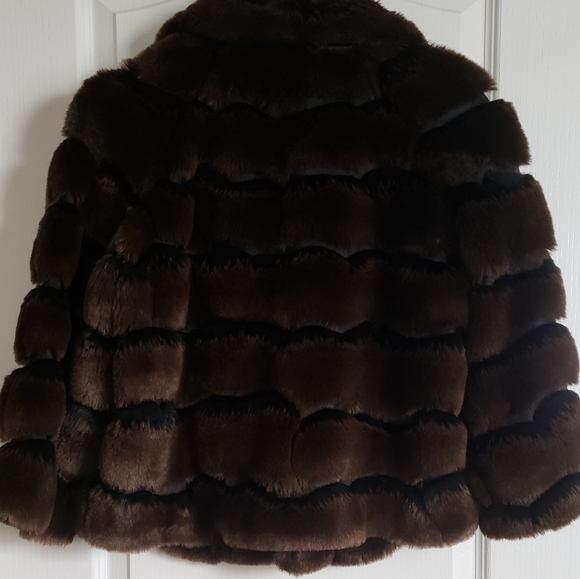 INC Faux fur Coat, Brown and black, Size Medium. - Picture 5 of 5